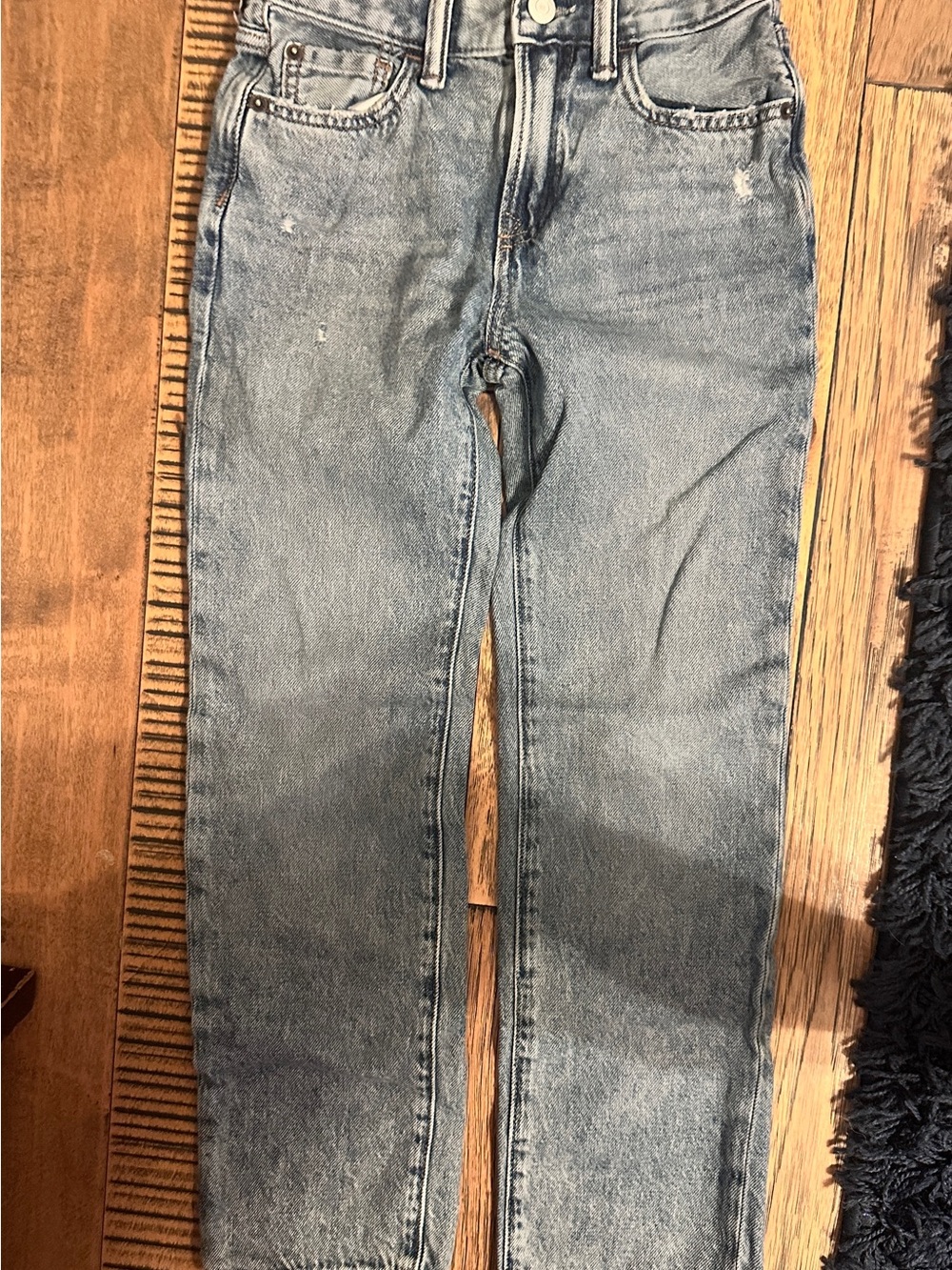 Boys’ Light Wash Gap Blue Jeans